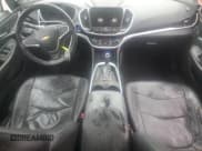 ✅ 2017 Chevrolet Volt LT • VIN: 1G1RC6S50HU215837 • Lot: 41262454. Wystawiony na Copart z przebiegiem 93 870 mil. Bezpłatny archiwum sprzedaży aukcyjnych z USA i szczegółowy raport historii pojazdu na DreamBid. Zdjęcie 8.