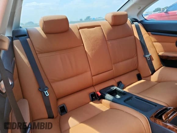 ✅ 2008 BMW 3 Series 328i • VIN: WBAWB33598P132848 • Лот: 70356065. Опубликован ранее на Copart с пробегом 116 849 миль. Бесплатный доступ к архиву аукционных продаж из США и подробный отчёт об истории автомобиля на DreamBid. Изображение 10.