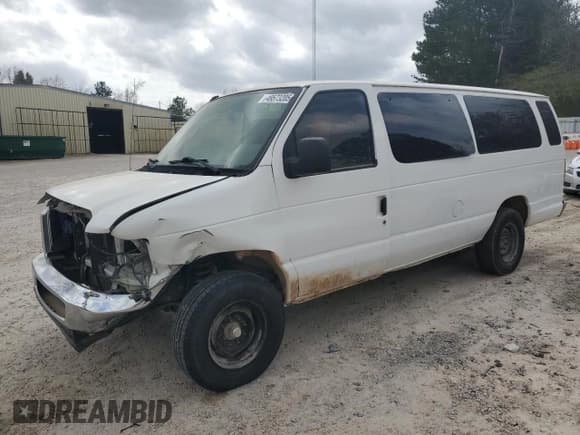 ✅ 2014 Ford Econoline Passenger XL • VIN: 1FBSS3BL9EDB00484 • Lot: 49573205. Wystawiony na Copart z przebiegiem Nie podano. Bezpłatny archiwum sprzedaży aukcyjnych z USA i szczegółowy raport historii pojazdu na DreamBid. Zdjęcie 1.