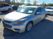 2018 Chevrolet Malibu LT с VIN 1G1ZD5STXJF268187, выставлен на аукционе IAAI как лот 43439529 с пробегом 97 042 миль миль и . История ставок и продаж доступна на DreamBid. Изображение 2.