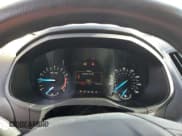 ✅ 2019 Ford Edge SE • VIN: 2FMPK3G94KBC50210 • Lot: 90536035. Wystawiony na Copart z przebiegiem 108 846 mil. Bezpłatny archiwum sprzedaży aukcyjnych z USA i szczegółowy raport historii pojazdu na DreamBid. Zdjęcie 9.