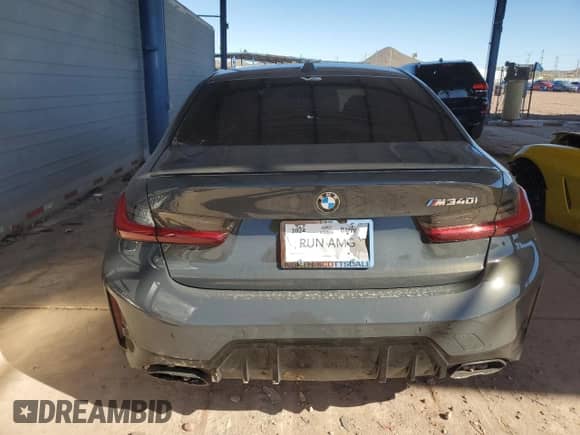 2024 BMW 3 Series M340i z VIN 3MW49FS05R8E84755, wystawiony jako Copart lot #49288935 z przebiegiem 12 258 mil mil oraz Szkoda całkowita • Salvage title. Historia ofert i sprzedaży dostępna na DreamBid. Obrazek 6.