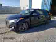 2017 Hyundai Veloster Turbo z VIN KMHTC6AE7HU304508, wystawiony jako Copart lot #48147374 z przebiegiem 108 249 mil mil oraz . Historia ofert i sprzedaży dostępna na DreamBid. Obrazek 1.