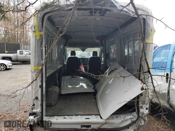 ✅ 2021 Ford Transit Cargo • VIN: 1FTBR1C88MKB00153 • Лот: 41636224. Опубликован ранее на Copart с пробегом 21 072 миль. Бесплатный доступ к архиву аукционных продаж из США и подробный отчёт об истории автомобиля на DreamBid. Изображение 6.