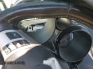 ✅ 2009 Saturn Sky • VIN: 1G8MB35B99Y102106 • Лот: 90242295. Опубликован ранее на Copart с пробегом Не указан. Бесплатный доступ к архиву аукционных продаж из США и подробный отчёт об истории автомобиля на DreamBid. Изображение 9.