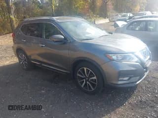 ✅ 2020 Nissan Rogue SV • VIN: 5N1AT2MV9LC747382 • Lot: 43610806. Listed on IAAI with 33,095 mi. Free auction sales archive from the USA and detailed vehicle history report at DreamBid. Image 1.