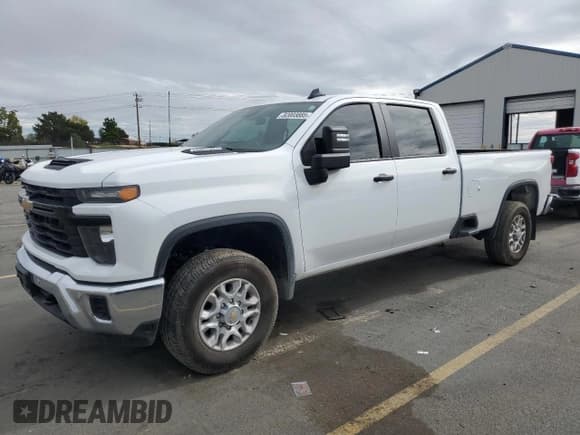 ✅ 2025 Chevrolet Silverado 3500 • VIN: 1GC4KSEY8SF109635 • Lot: 82003885. Listed on Copart with 12,357 mi. Free auction sales archive from the USA and detailed vehicle history report at DreamBid. Image 1.