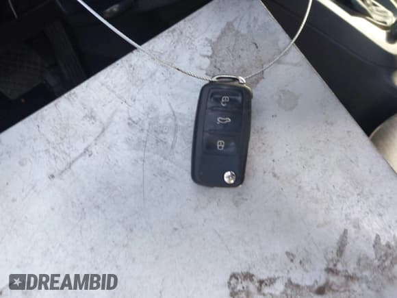 ✅ 2011 Volkswagen Jetta SEL • VIN: 3VWLX7AJ5BM351301 • Lot: 41349715. Listed on IAAI with 148,063 mi. Free auction sales archive from the USA and detailed vehicle history report at DreamBid. Image 11.