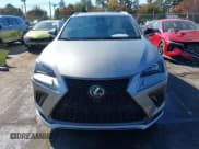 ✅ 2021 Lexus NX 300 F Sport • VIN: JTJSARBZXM2180097 • Lot: 43602440. Wystawiony na IAAI z przebiegiem 144 104 mil. Bezpłatny archiwum sprzedaży aukcyjnych z USA i szczegółowy raport historii pojazdu na DreamBid. Zdjęcie 12.