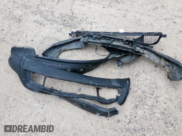 ✅ 2015 Jeep Grand Cherokee Altitude • VIN: 1C4RJEAG8FC639876 • Лот: 70514915. Опубликован ранее на Copart с пробегом 163 089 миль. Бесплатный доступ к архиву аукционных продаж из США и подробный отчёт об истории автомобиля на DreamBid. Изображение 13.