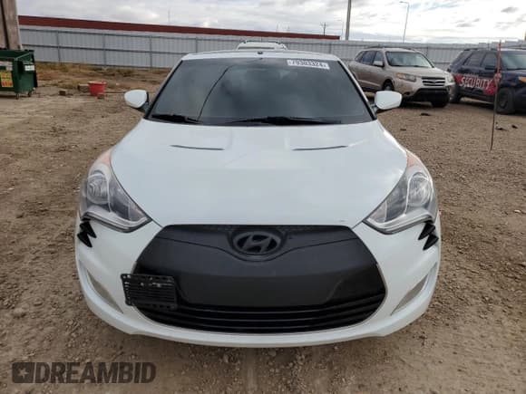 ✅ 2013 Hyundai Veloster w/Gray Int • VIN: KMHTC6ADXDU156677 • Lot: 79303324. Wystawiony na Copart z przebiegiem 72 584 mil. Bezpłatny archiwum sprzedaży aukcyjnych z USA i szczegółowy raport historii pojazdu na DreamBid. Zdjęcie 5.