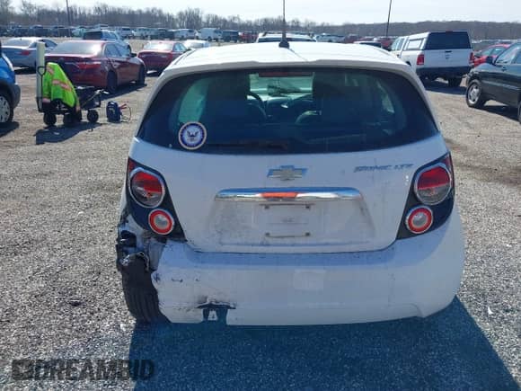 ✅ 2013 Chevrolet Sonic LTZ • VIN: 1G1JF6SG6D4235476 • Лот: 41758012. Размещён на IAAI с пробегом 173 093 миль миль. Получите бесплатный доступ к архиву аукционных продаж из США и посмотрите подробный отчёт об истории автомобиля на DreamBid. Изображение 16.