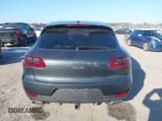 ✅ 2017 Porsche Macan • VIN: WP1AA2A50HLB05251 • Lot: 41508514. Wystawiony na IAAI z przebiegiem 45 736 mil. Bezpłatny archiwum sprzedaży aukcyjnych z USA i szczegółowy raport historii pojazdu na DreamBid. Zdjęcie 16.