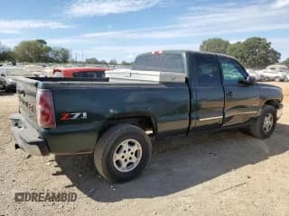 ✅ 2003 Chevrolet Silverado 1500 • VIN: 1GCEK19T63Z161536 • Лот: 76557374. Опубликован ранее на Copart с пробегом 236 656 миль. Бесплатный доступ к архиву аукционных продаж из США и подробный отчёт об истории автомобиля на DreamBid. Изображение 3.