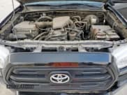 ✅ 2017 Toyota Tacoma SR • VIN: 5TFAX5GN9HX092548 • Lot: 61615595. Wystawiony na Copart z przebiegiem 113 693 mil. Bezpłatny archiwum sprzedaży aukcyjnych z USA i szczegółowy raport historii pojazdu na DreamBid. Zdjęcie 11.