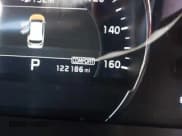 ✅ 2019 Kia Sorento EX Sport • VIN: 5XYPHDA50KG499145 • Lot: 42754587. Wystawiony na IAAI z przebiegiem 122 186 mil. Bezpłatny archiwum sprzedaży aukcyjnych z USA i szczegółowy raport historii pojazdu na DreamBid. Zdjęcie 15.