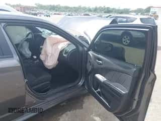 2022 Dodge Charger GT с VIN 2C3CDXHG3NH119728, выставлен на аукционе IAAI как лот 43361678 с пробегом 85 014 миль миль и . История ставок и продаж доступна на DreamBid. Изображение 5.