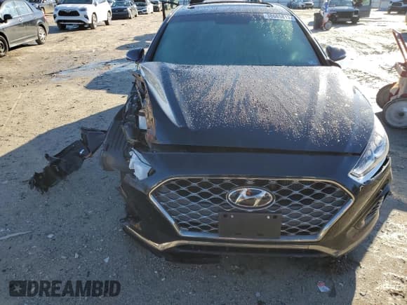 ✅ 2018 Hyundai Sonata Limited Plus • VIN: 5NPE34AB3JH613965 • Lot: 38685813. Listed on Copart with 60,603 mi. Free auction sales archive from the USA and detailed vehicle history report at DreamBid. Image 5.