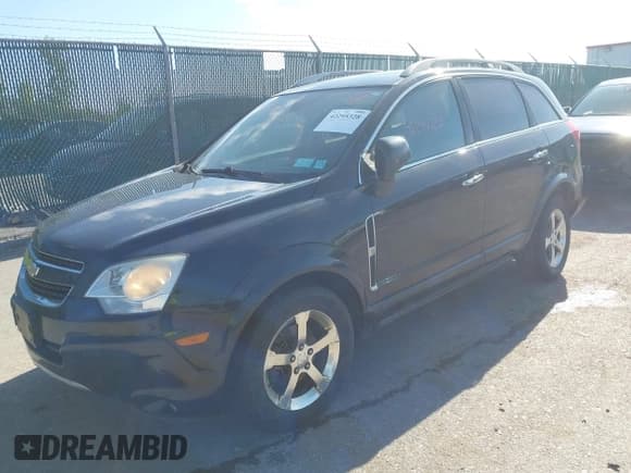✅ 2013 Chevrolet Captiva Sport LT • VIN: 3GNAL3EK7DS574821 • Lot: 42295328. Wystawiony na IAAI z przebiegiem 132 589 mil. Bezpłatny archiwum sprzedaży aukcyjnych z USA i szczegółowy raport historii pojazdu na DreamBid. Zdjęcie 2.
