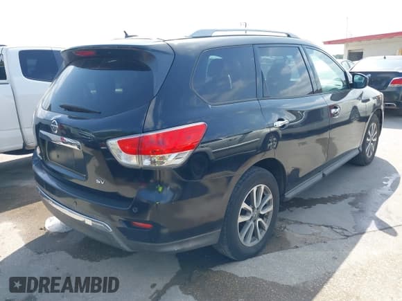 ✅ 2016 Nissan Pathfinder SL • VIN: 5N1AR2MN0GC631184 • Лот: 42062247. Опубликован ранее на IAAI с пробегом 129 722 миль. Бесплатный доступ к архиву аукционных продаж из США и подробный отчёт об истории автомобиля на DreamBid. Изображение 4.