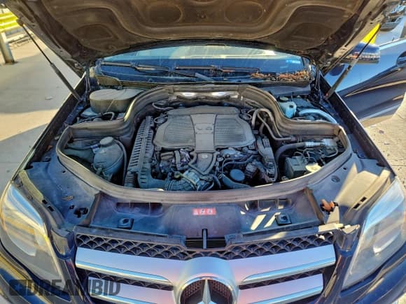 ✅ 2013 Mercedes-Benz GLK 350 • VIN: WDCGG5HB7DF989134 • Lot: 92651195. Wystawiony na Copart z przebiegiem 94 334 mil. Bezpłatny archiwum sprzedaży aukcyjnych z USA i szczegółowy raport historii pojazdu na DreamBid. Zdjęcie 12.