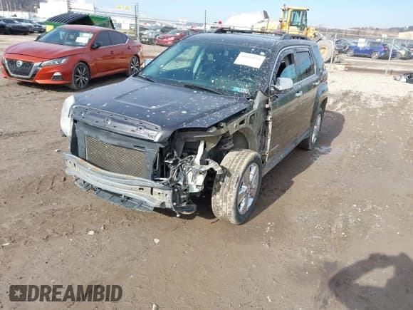 ✅ 2015 GMC Terrain SLE • VIN: 2GKFLWE3XF6252575 • Лот: 41699995. Опубликован ранее на IAAI с пробегом 101 544 миль. Бесплатный доступ к архиву аукционных продаж из США и подробный отчёт об истории автомобиля на DreamBid. Изображение 2.