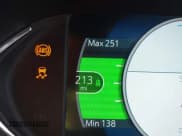 ✅ 2018 Chevrolet Bolt EV Premier • VIN: 1G1FX6S01J4139465 • Lot: 41876136. Wystawiony na IAAI z przebiegiem 36 805 mil. Bezpłatny archiwum sprzedaży aukcyjnych z USA i szczegółowy raport historii pojazdu na DreamBid. Zdjęcie 17.