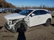 ✅ 2024 Lexus RX 350h Luxury • VIN: 2T2BBMCA9RC029316 • Лот: 93374825. Опубликован ранее на Copart с пробегом 12 687 миль. Бесплатный доступ к архиву аукционных продаж из США и подробный отчёт об истории автомобиля на DreamBid. Изображение 1.