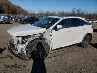 ✅ 2024 Lexus RX 350h Luxury • VIN: 2T2BBMCA9RC029316 • Lot: 93374825. Wystawiony na Copart z przebiegiem 12 687 mil. Bezpłatny archiwum sprzedaży aukcyjnych z USA i szczegółowy raport historii pojazdu na DreamBid. Zdjęcie 1.