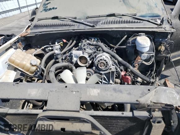 ✅ 2004 Chevrolet Silverado 1500 LS • VIN: 2GCEC13T841369420 • Лот: 74151054. Опубликован ранее на Copart с пробегом Не указан. Бесплатный доступ к архиву аукционных продаж из США и подробный отчёт об истории автомобиля на DreamBid. Изображение 11.