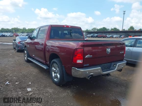 ✅ 2018 Ram 1500 Big Horn • VIN: 3C6RR7LT0JG130909 • Lot: 42958129. Wystawiony na IAAI z przebiegiem 161 032 mil. Bezpłatny archiwum sprzedaży aukcyjnych z USA i szczegółowy raport historii pojazdu na DreamBid. Zdjęcie 3.