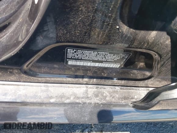 ✅ 2012 Volkswagen CC Sport • VIN: WVWMN7AN7CE542418 • Lot: 42269946. Wystawiony na IAAI z przebiegiem 120 217 mil. Bezpłatny archiwum sprzedaży aukcyjnych z USA i szczegółowy raport historii pojazdu na DreamBid. Zdjęcie 9.