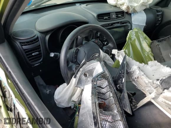 ✅ 2018 Kia Soul + • VIN: KNDJP3A56J7895403 • Lot: 59243204. Listed on Copart with Not provided. Free auction sales archive from the USA and detailed vehicle history report at DreamBid. Image 8.