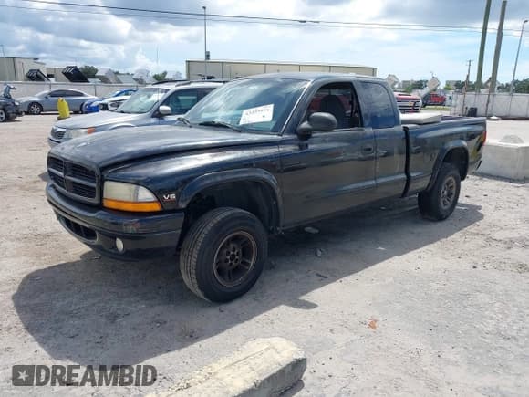 ✅ 1999 Dodge Dakota SLT • VIN: 1B7GG22X5XS107656 • Lot: 43293971. Listed on IAAI with 160,123 mi. Free auction sales archive from the USA and detailed vehicle history report at DreamBid. Image 2.
