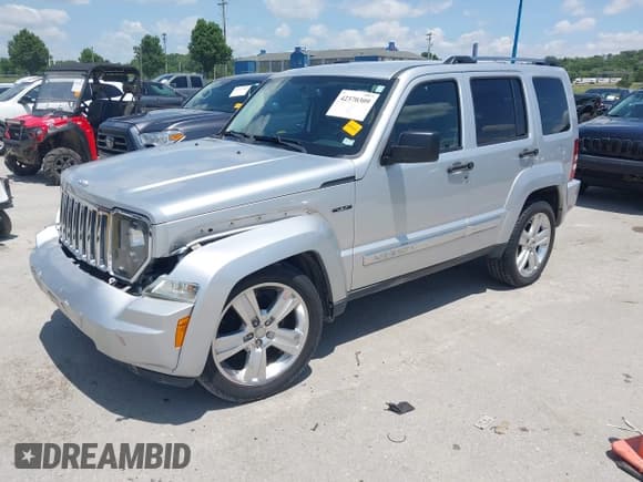 ✅ 2012 Jeep Liberty Limited Jet • VIN: 1C4PJLFK3CW133293 • Lot: 42370309. Wystawiony na IAAI z przebiegiem 112 647 mil. Bezpłatny archiwum sprzedaży aukcyjnych z USA i szczegółowy raport historii pojazdu na DreamBid. Zdjęcie 2.