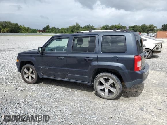 ✅ 2016 Jeep Patriot Latitude • VIN: 1C4NJRFB5GD511142 • Lot: 84433775. Listed on Copart with 115,800 mi. Free auction sales archive from the USA and detailed vehicle history report at DreamBid. Image 2.