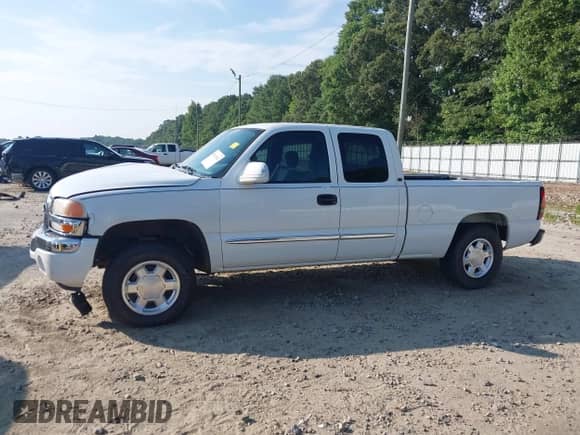 2007 GMC Sierra 1500 SLE1 with VIN 1GTEC19Z87Z100728, listed as a IAAI auction lot 42611082 with 174,212 mi miles and . Bid and sale history available at DreamBid. Image 14.