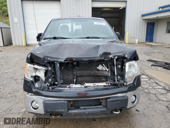 ✅ 2014 Ford F-150 XL • VIN: 1FTFX1EF5EFA61616 • Lot: 54660705. Wystawiony na Copart z przebiegiem Nie podano. Bezpłatny archiwum sprzedaży aukcyjnych z USA i szczegółowy raport historii pojazdu na DreamBid. Zdjęcie 5.