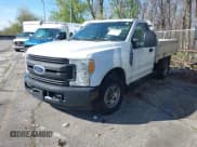 ✅ 2017 Ford F-250 XL • VIN: 1FDBF2A64HEC99847 • Lot: 41982748. Wystawiony na IAAI z przebiegiem 88 368 mil. Bezpłatny archiwum sprzedaży aukcyjnych z USA i szczegółowy raport historii pojazdu na DreamBid. Zdjęcie 2.