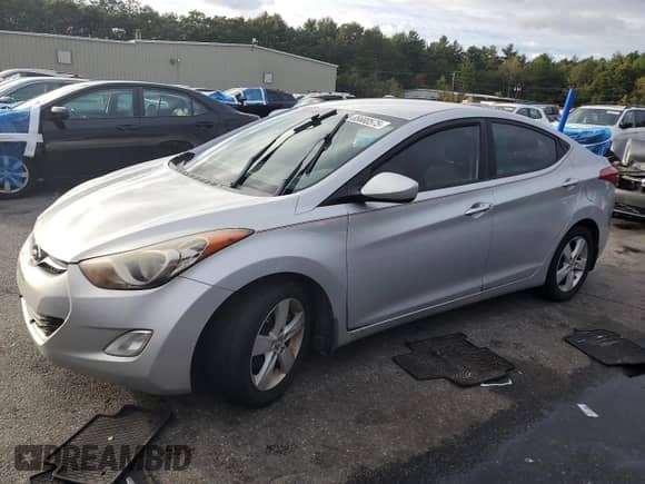 2012 Hyundai Elantra Limited с VIN KMHDH4AE4CU295818, выставлен на аукционе Copart как лот 85600575 с пробегом 162 183 миль миль и Списание • Salvage title. История ставок и продаж доступна на DreamBid. Изображение 1.