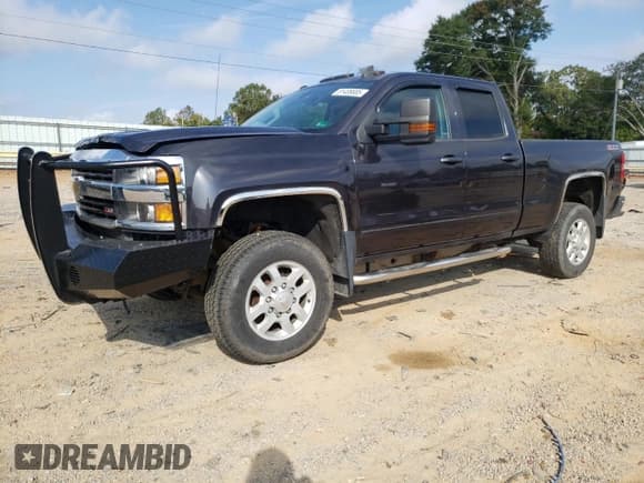 ✅ 2015 Chevrolet Silverado 2500HD LT • VIN: 1GC2KVEG2FZ533591 • Lot: 81406885. Wystawiony na Copart z przebiegiem 133 698 mil. Bezpłatny archiwum sprzedaży aukcyjnych z USA i szczegółowy raport historii pojazdu na DreamBid. Zdjęcie 1.