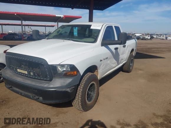 ✅ 2010 Dodge 1500 SLT • VIN: 1D7RV1GT6AS217708 • Lot: 43661805. Wystawiony na IAAI z przebiegiem 181 929 mil. Bezpłatny archiwum sprzedaży aukcyjnych z USA i szczegółowy raport historii pojazdu na DreamBid. Zdjęcie 2.