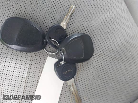 ✅ 2013 GMC Sierra 1500 SLT • VIN: 3GTP2WE79DG314801 • Lot: 42257914. Listed on IAAI with Not provided. Free auction sales archive from the USA and detailed vehicle history report at DreamBid. Image 11.