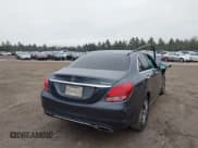 ✅ 2016 Mercedes-Benz C 300 • VIN: 55SWF4KB8GU152486 • Lot: 43753630. Wystawiony na IAAI z przebiegiem Nie podano. Bezpłatny archiwum sprzedaży aukcyjnych z USA i szczegółowy raport historii pojazdu na DreamBid. Zdjęcie 4.
