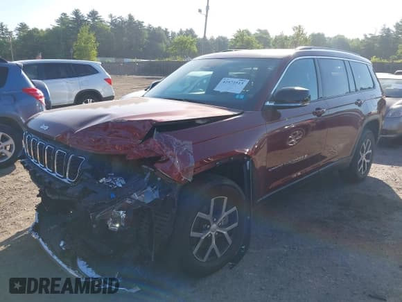 ✅ 2023 Jeep Grand Cherokee Limited • VIN: 1C4RJKBG6P8852746 • Lot: 42572515. Listed on IAAI with 52,503 mi. Free auction sales archive from the USA and detailed vehicle history report at DreamBid. Image 2.