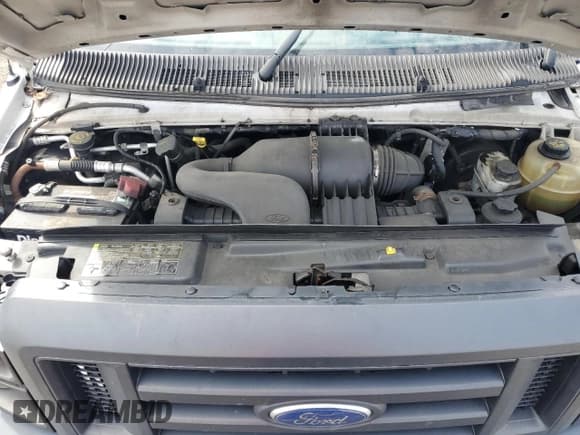 ✅ 2013 Ford Econoline Cargo Commercial • VIN: 1FTNE2EW8DDA74037 • Lot: 53726125. Listed on Copart with 71,236 mi. Free auction sales archive from the USA and detailed vehicle history report at DreamBid. Image 12.