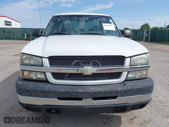 ✅ 2006 Chevrolet Silverado 2500HD LT2 • VIN: 1GCHK29UX6E262621 • Lot: 42322189. Wystawiony na IAAI z przebiegiem 233 221 mil. Bezpłatny archiwum sprzedaży aukcyjnych z USA i szczegółowy raport historii pojazdu na DreamBid. Zdjęcie 12.