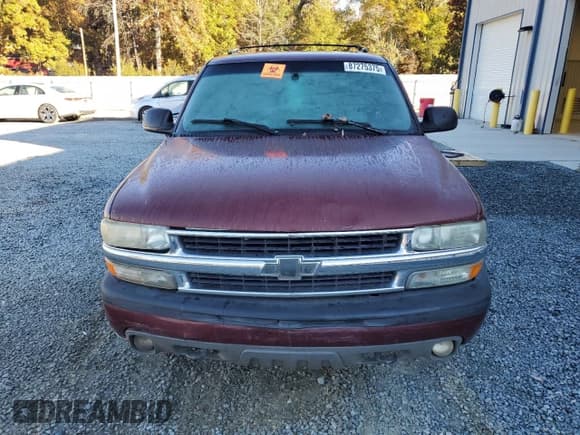 ✅ 2000 Chevrolet Suburban LT • VIN: 3GNFK16TXYG130085 • Lot: 87275375. Wystawiony na Copart z przebiegiem 213 992 mil. Bezpłatny archiwum sprzedaży aukcyjnych z USA i szczegółowy raport historii pojazdu na DreamBid. Zdjęcie 5.
