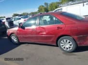 ✅ 2005 Toyota Camry XLE • VIN: 4T1BE30K35U034183 • Lot: 43326126. Wystawiony na IAAI z przebiegiem 223 469 mil. Bezpłatny archiwum sprzedaży aukcyjnych z USA i szczegółowy raport historii pojazdu na DreamBid. Zdjęcie 14.