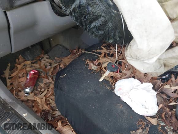 ✅ 1997 Jeep Cherokee SE • VIN: 1J4FJ28S4VL547975 • Lot: 42363966. Wystawiony na IAAI z przebiegiem Nie podano. Bezpłatny archiwum sprzedaży aukcyjnych z USA i szczegółowy raport historii pojazdu na DreamBid. Zdjęcie 11.